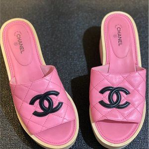 Chanel Pink Clogs